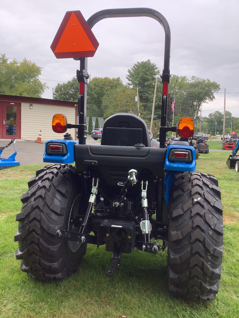 LS Tractor MT226E Compact Tractor WITH LOADER - 24.6 HP (19003008)