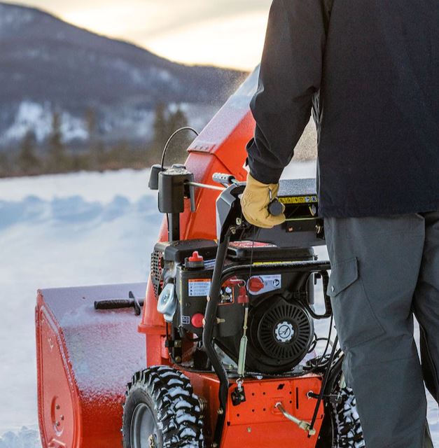 ARIENS Deluxe: 30" Snow Blower (Carbureted or EFI)  - Electric Start | Dual Stage | Auto-Turn | Heated Grips | LED Light | 15 TP | 921047 ** FREE LOCAL DELIVERY**