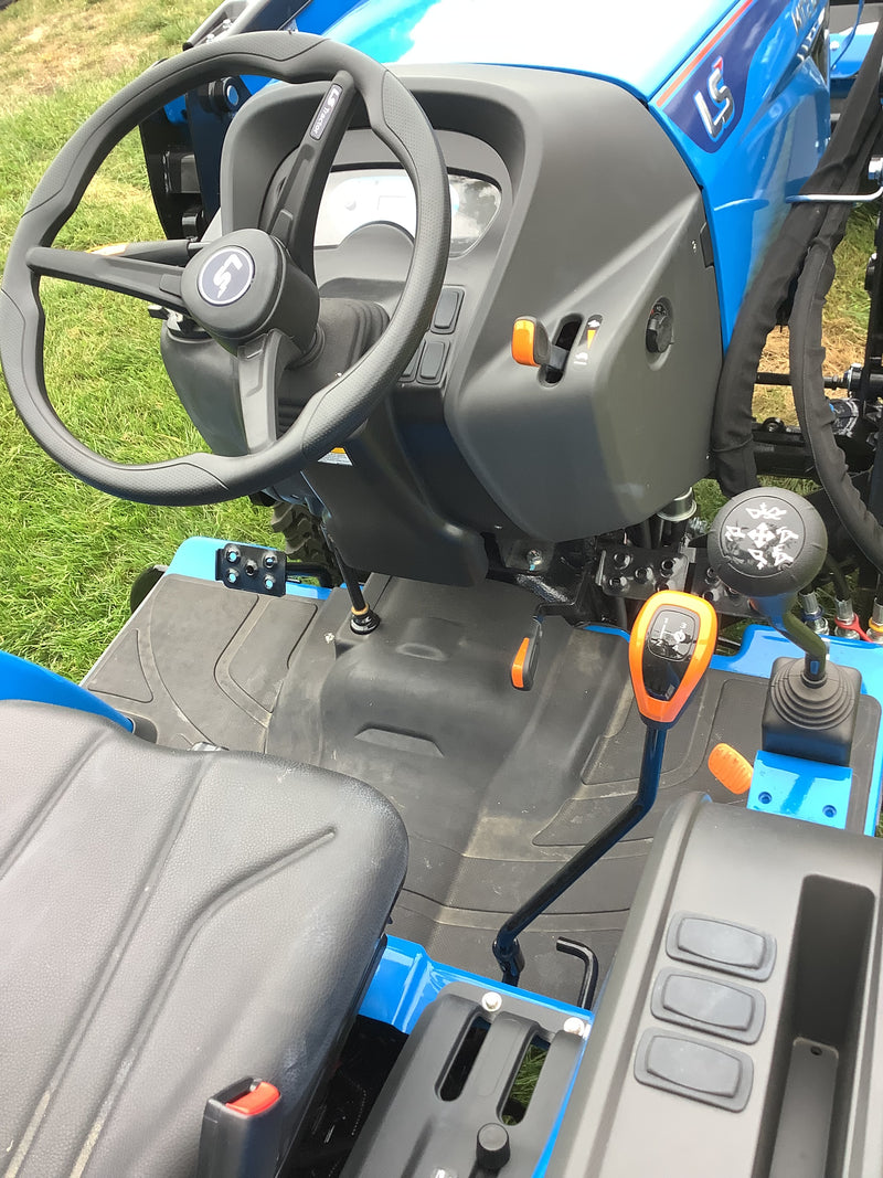 LS Tractor MT226E Compact Tractor WITH LOADER - 24.6 HP (19003008)