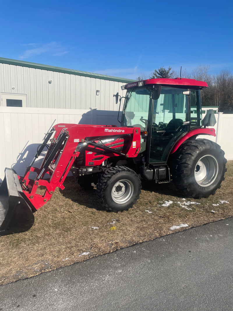 Pre-Owned Mahindra 2555 with Cab and Loader