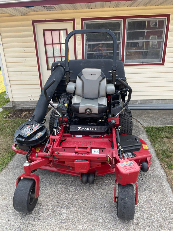 Pre-Owned Toro Z Master 5000 Series 60" w/ Ultra Vac bagging unit - 25 HP 747cc (72915)