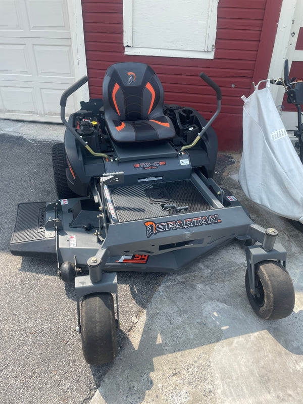 Pre-Owned SPARTAN RZ-C Series Zero Turn Mower 54"  Deck | 24.5HP